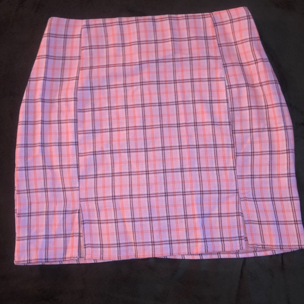 Clueless pink skirt